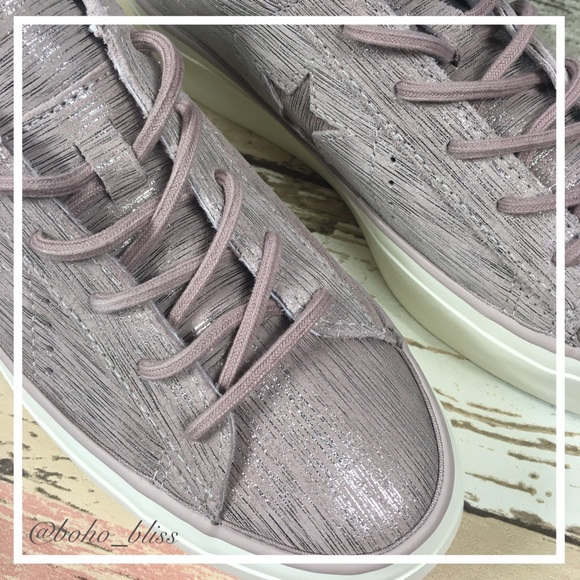 ⭐️CONVERSE | Metallic Platform Sneakers NEW - Picture 3 of 8